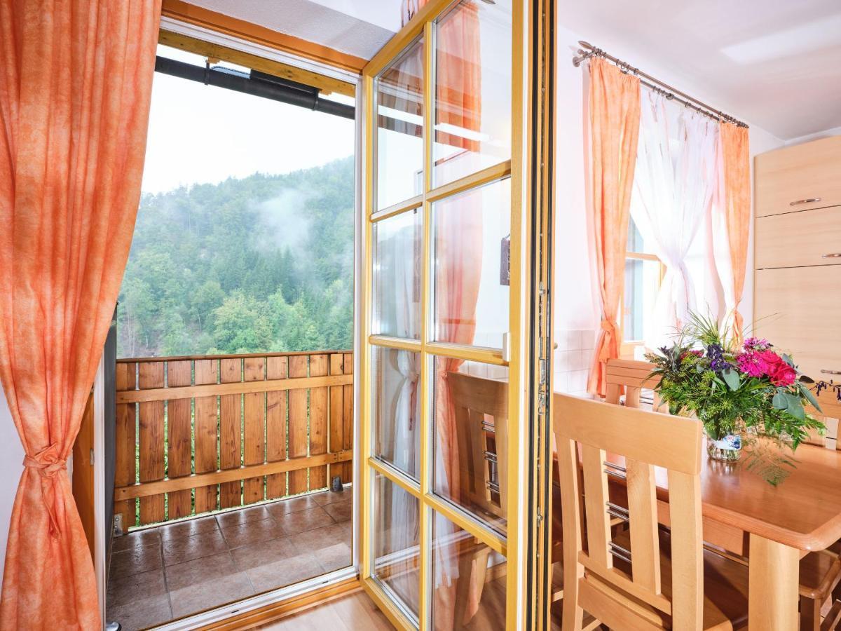 Zwergerlhof Apartment Loich ภายนอก รูปภาพ