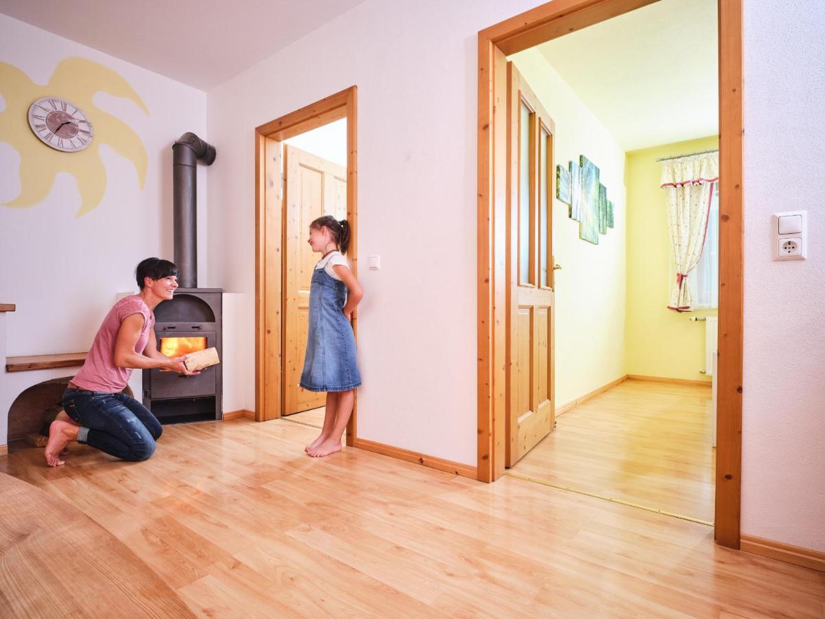 Zwergerlhof Apartment Loich ภายนอก รูปภาพ