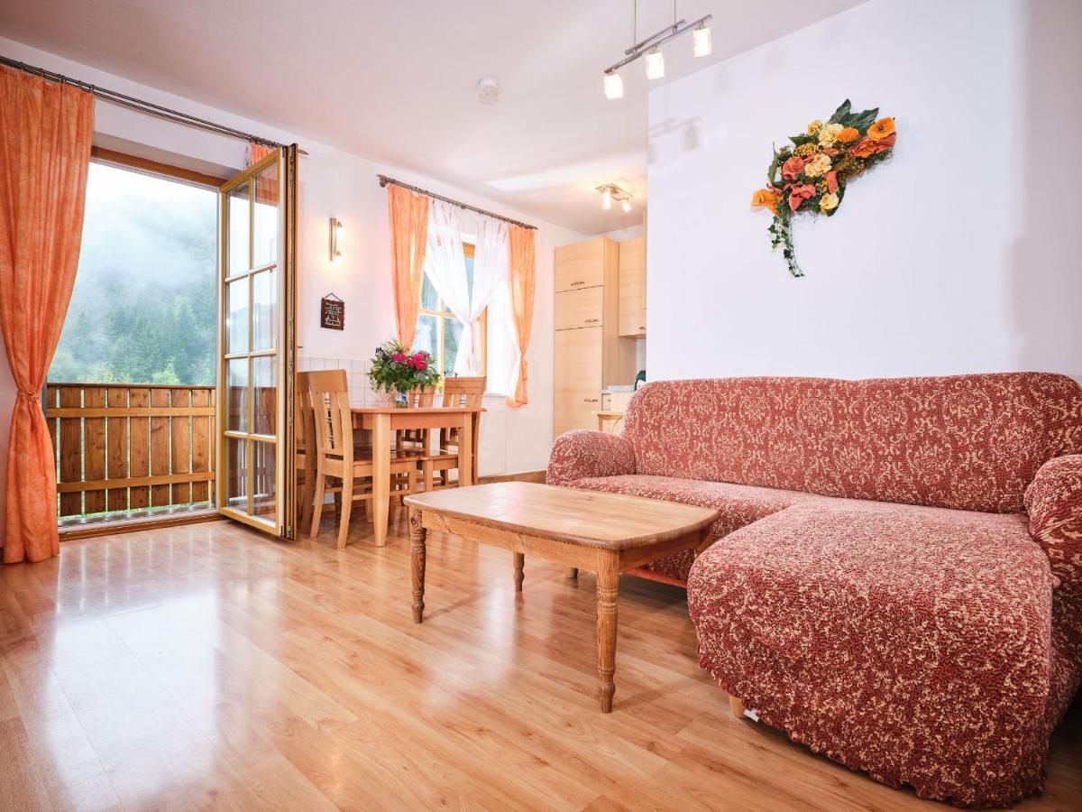 Zwergerlhof Apartment Loich ภายนอก รูปภาพ